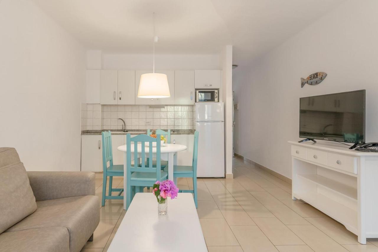 Apartamentos Parque Tropical En Lanzarote Puerto del Carmen  Exteriör bild